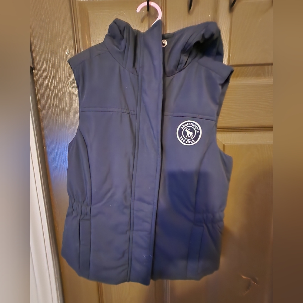 Abercrombie and Finch Kids Vest